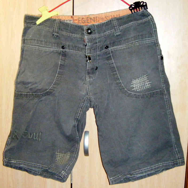 Pantalón Corto de Hombre.