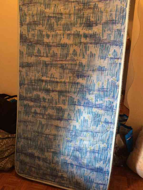 Colchón de muelles (viejo) - 90cm