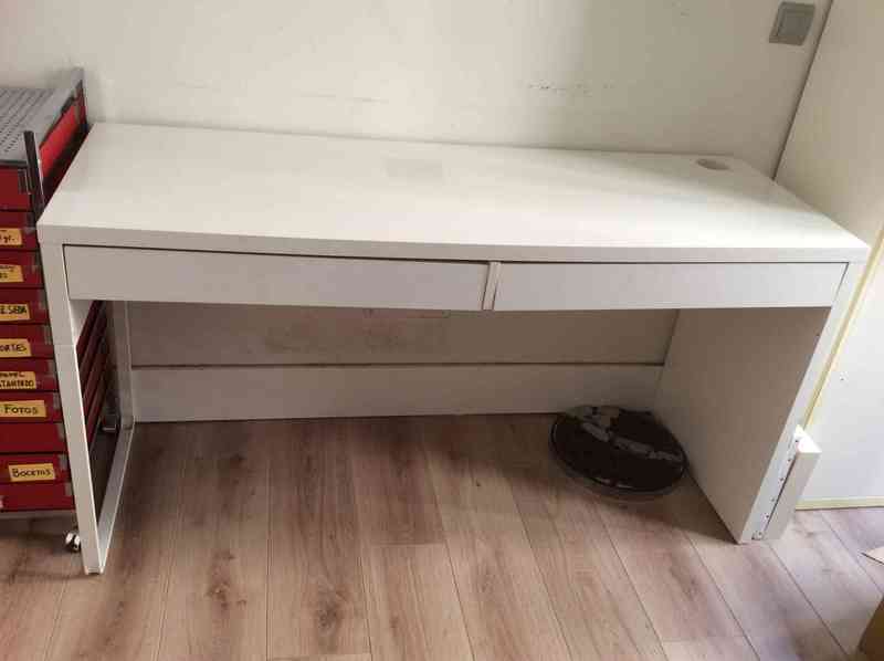 Regalo escritorio de Ikea