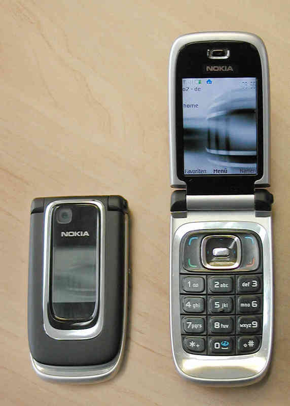 Busco cable de dades per a un mòbil Nokia 6131 i regalo la bateria