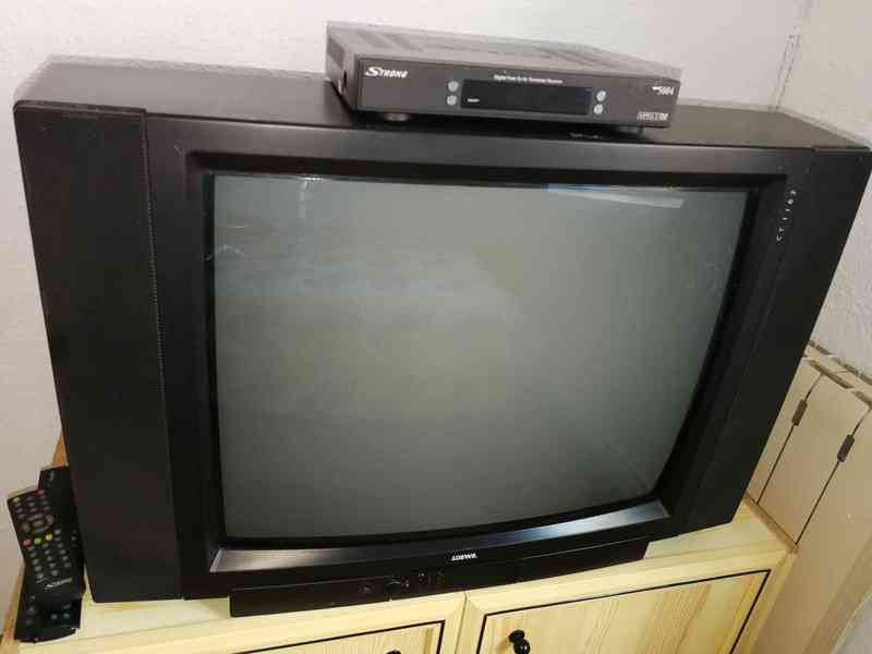 Regalo televisión LOEWE grande con tdt