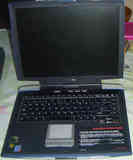 Portátil Toshiba Satellite 2450.