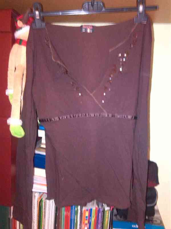 camiseta marron berska 