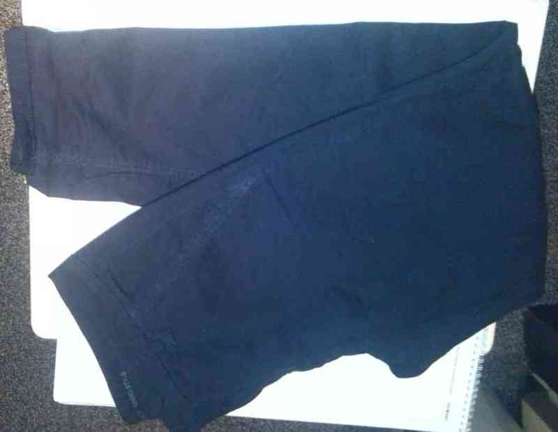 Pantalón largo azul marino talla 44