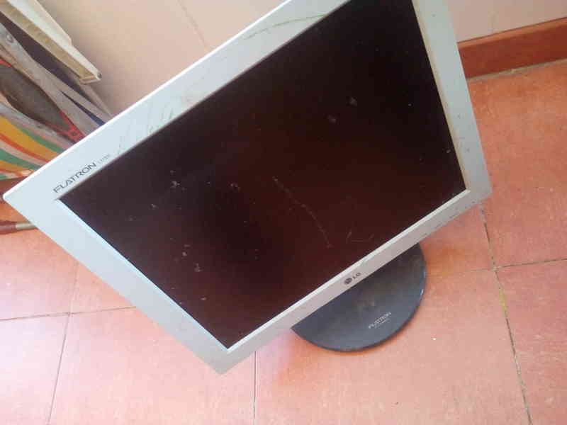 Regaló monitor