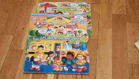 Regalo libros y juguetes infantiles