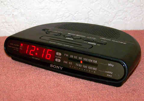regalo - Radio-despertador «Sony Dream Machine» (a formentin