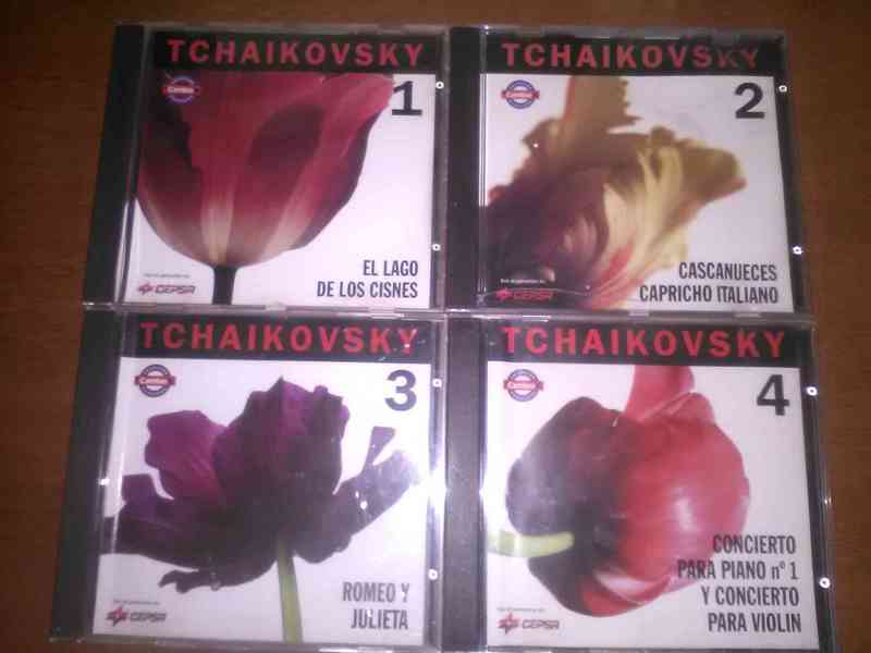 4 CDS. TCHAIKOVSKY. (Reservado a NOEMOM)