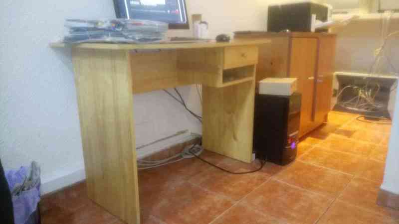 escritorio de pino