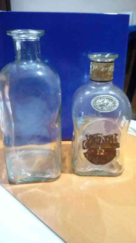 Botellas frascas de cristal