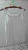 Camiseta blanca tirantes. Talla 46(cata15)