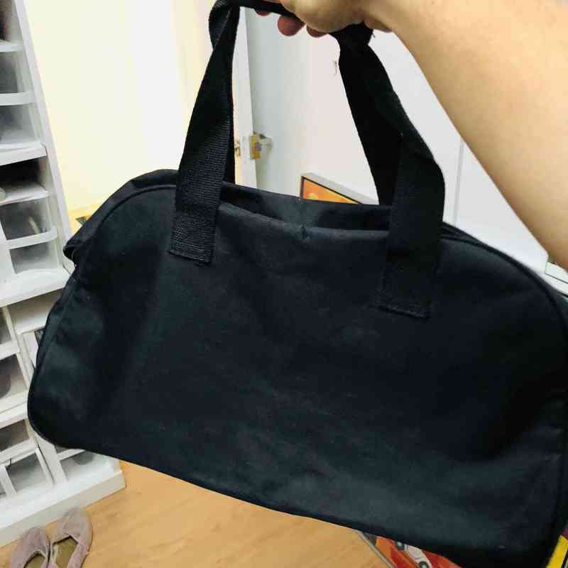 Pequeño bolso de viaje