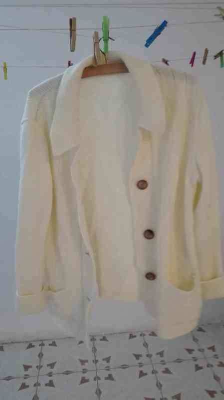 Chaqueta beis de punto, talla XL(butzy)