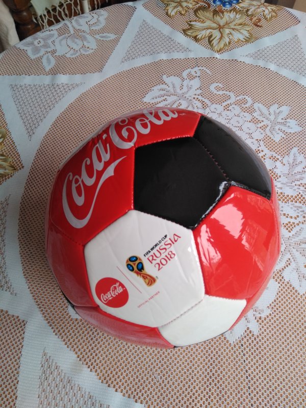 Balón de futbol  (ButZy)