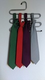 4 corbatas