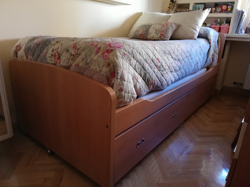Regalo mueble de cama nido