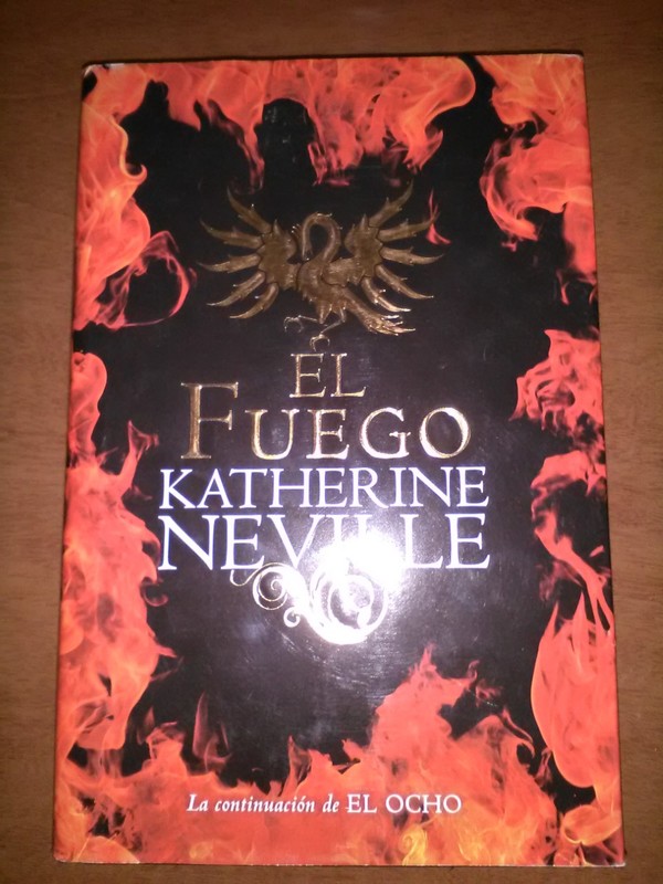 Libro. El Fuego. K. Neville