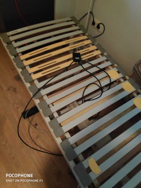 Cama articulada 75x2( juntas-> 150 cms), motores funcionando