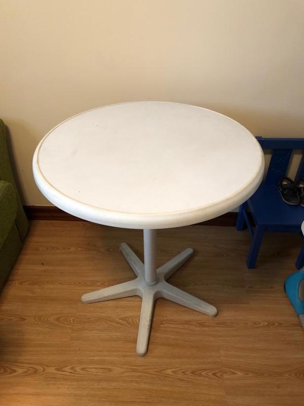 Regalamos mesa de terraza