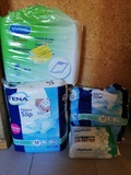 Pañales adulto y protectores desechables de cama
