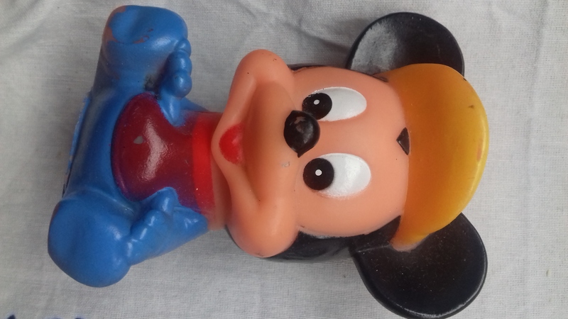 Muñeco Mickey