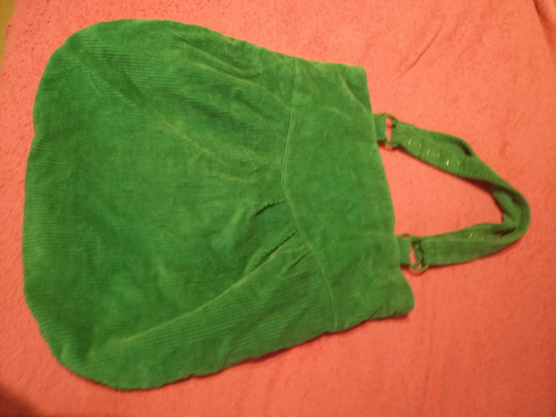 Bolsa verde de pana