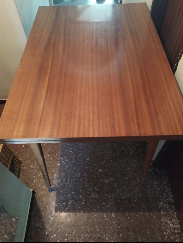 Mesa de comedor extensible