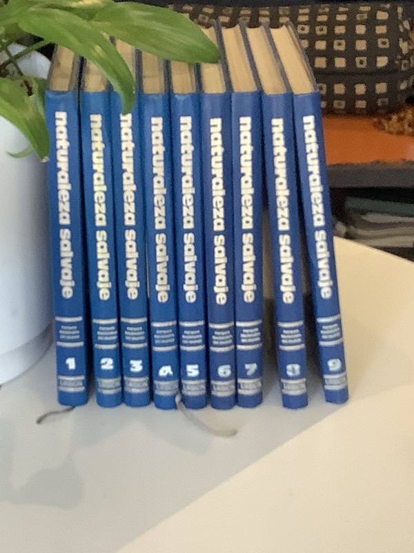 Regalo enciclopedia Naturaleza Salvaje. 