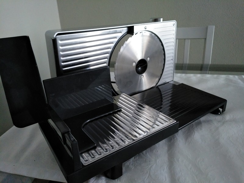 Maquina de cortar fiambre