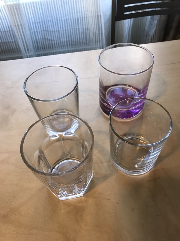 4 vasos de agua