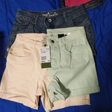 Tres pantalones talla 14