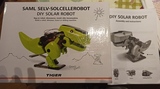 Robot Solar Dinosaurio