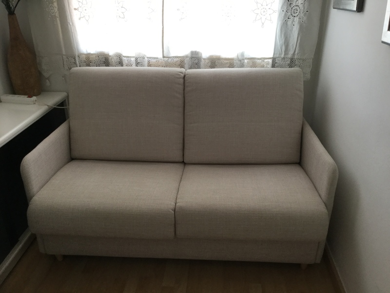 Regalo sofá cama de 150 cm.