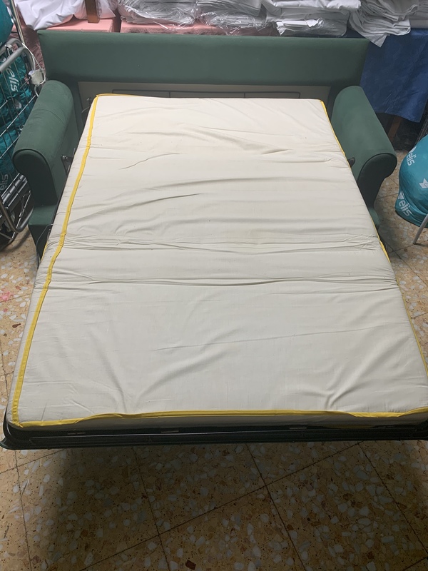 Sofá cama. 