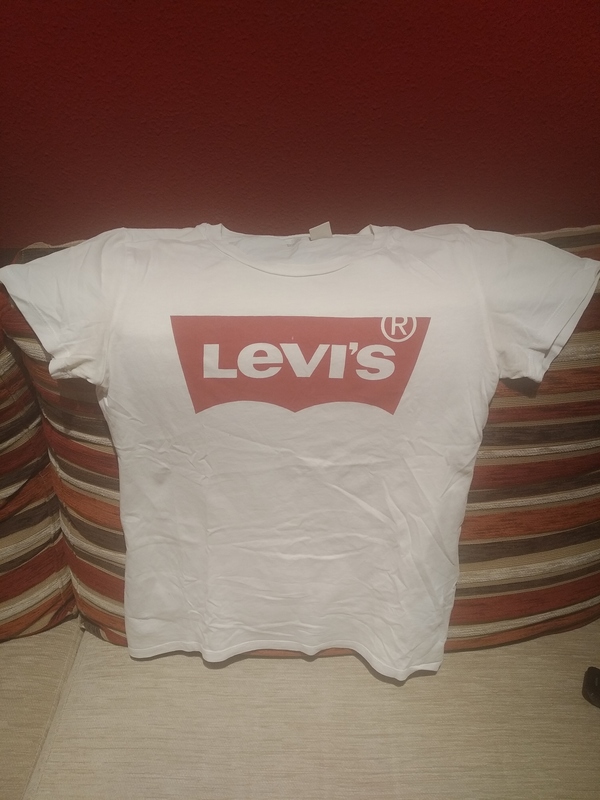 Camiseta LEVIS