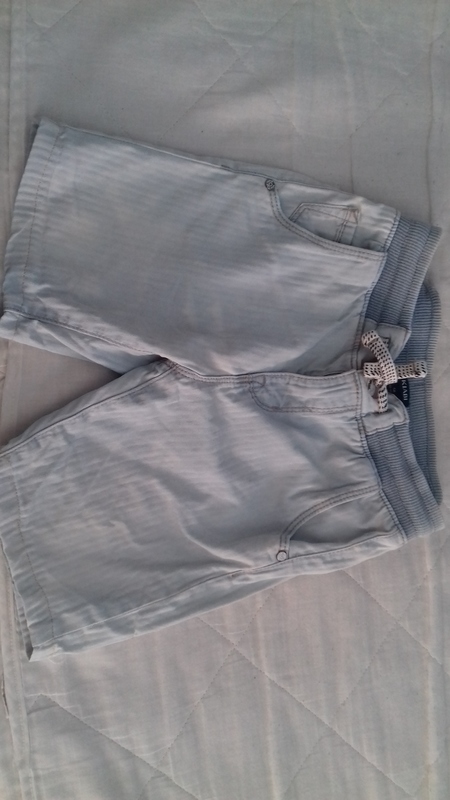 Pantalón corto talla azul talla 5 años 