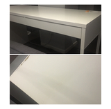 Escritorio con alguna pequeña señal de uso (Recoger montado en Lavapiés) 