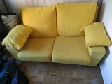 Sofa dos plaza amarillo