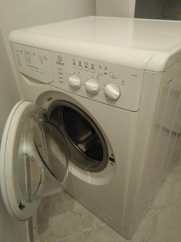 Lavadora Indesit wilt05 // Zona Vallecas Alto Arenal