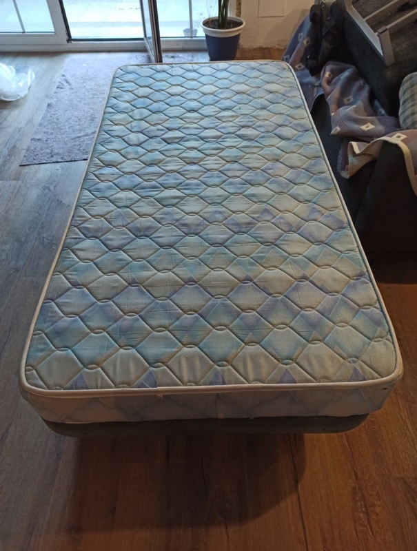 Colchon y somier cama 90 cm