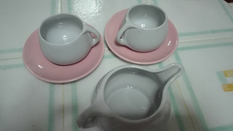 juego de cafe gris y rosa(nocris)