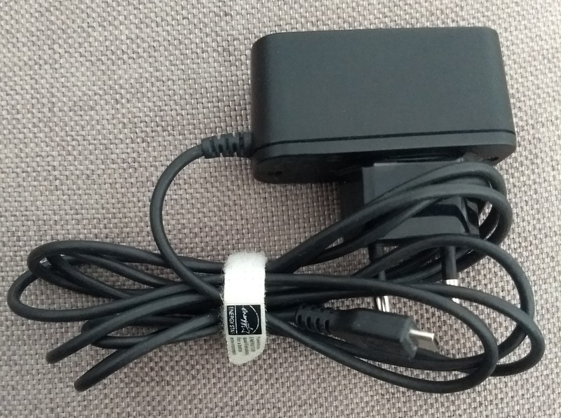 Cargador micro USB (NOKIA)