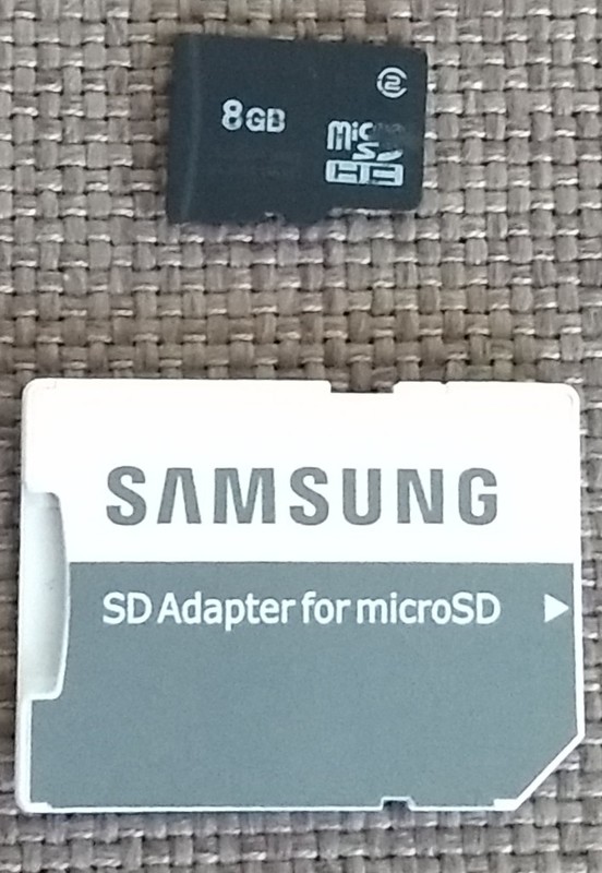 Tarjeta micro SD 8 GB + Adaptador SD