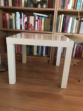 Regalo mesa lack blanca de Ikea 