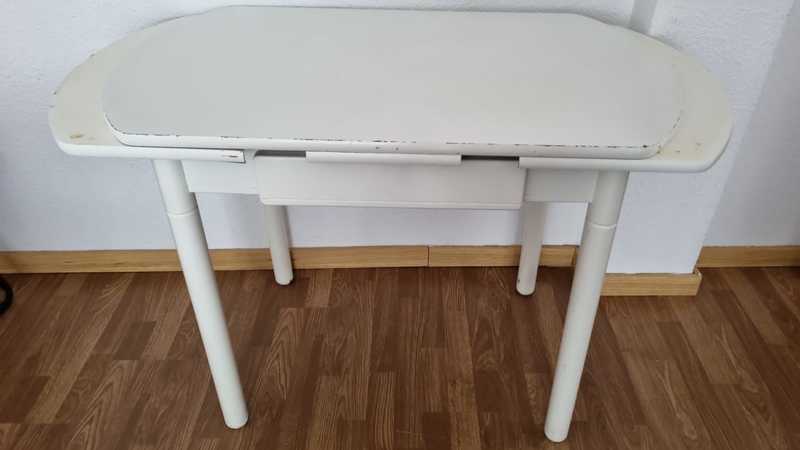 mesa abatible de 60 x 100 , solo recoger en villa de vallecas