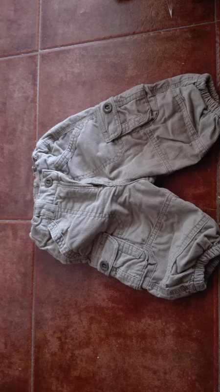 Pantalon de pana de 3 a 6 meses(tarik81 )