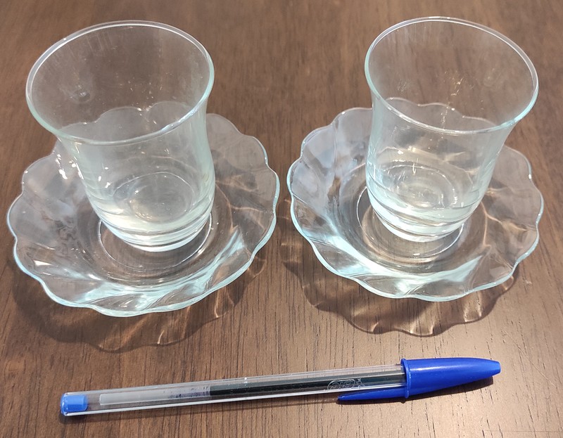 Vasitos de cristal para té (dos)