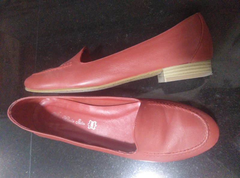 Zapatos rojos piel