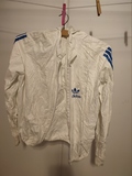 Chaqueta finita adidas. Talla M (maria272)