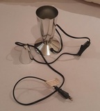 Base lámpara con bombilla (funciona, le falta la tulipa)